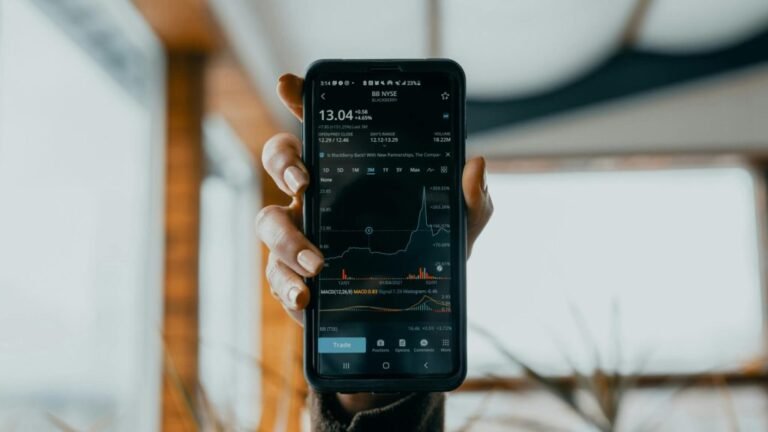 Year-End Tax Filing Checklist for a Stress-Free Process